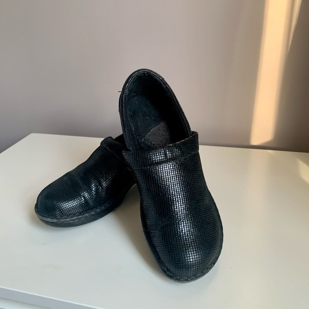 BOC clog shoes